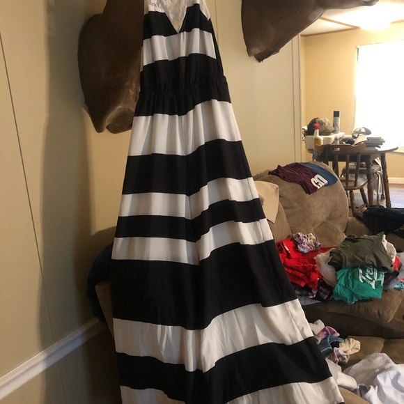 Boutique Romper small - Picture 2 of 2